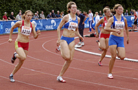 Julia Mächtig (Mitte) war Schnellste über 200 m